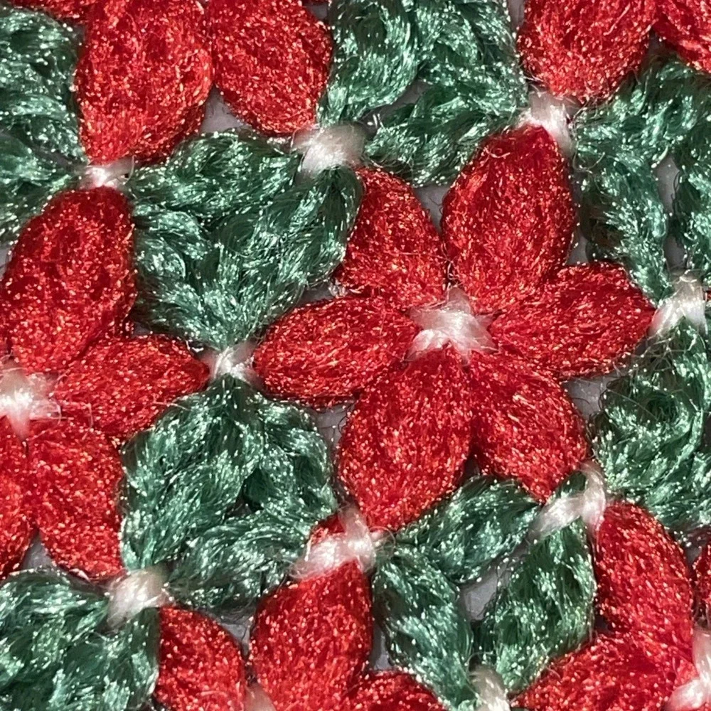 Matching Christmas Placemats Lap Loom | Poinsetta 17